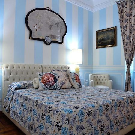 Regal House Anzio 2 Hotel Ngoại thất bức ảnh