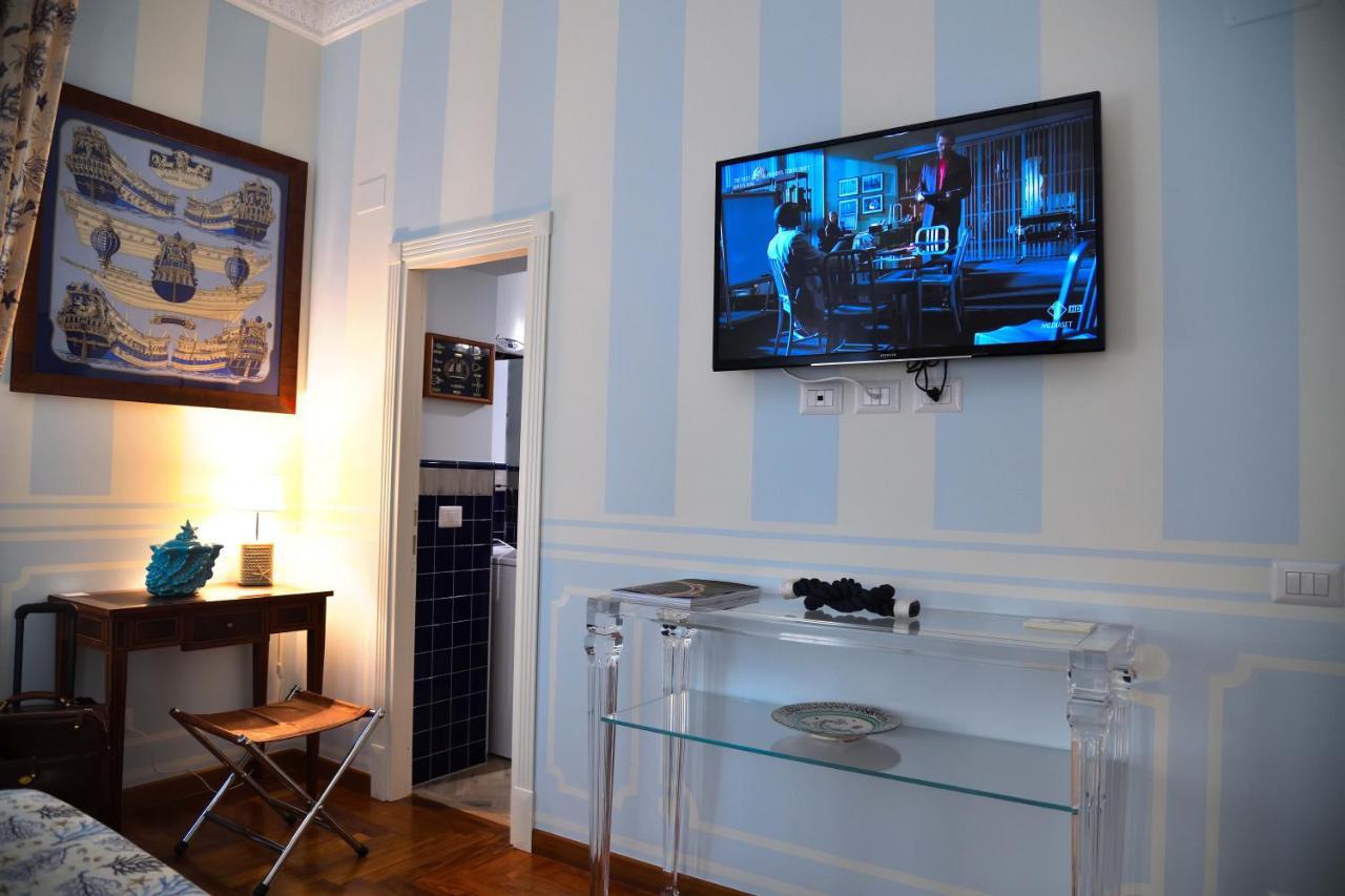 Regal House Anzio 2 Hotel Ngoại thất bức ảnh